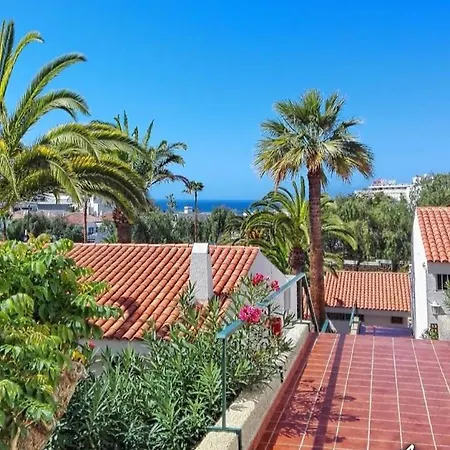 Apartment Las Americas Paradero Garden & Swimming Pool